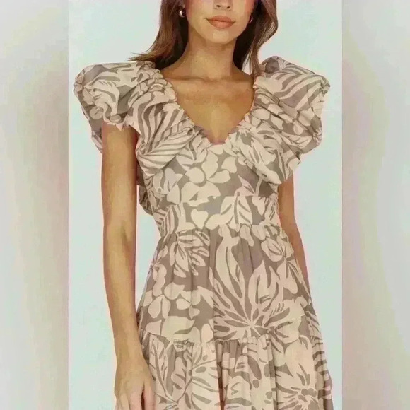 KAHLO PUFFED RUFFLE NECKLINE MAXI DRESS PRINT BEIGE new no tags size M - Picture 2 of 4